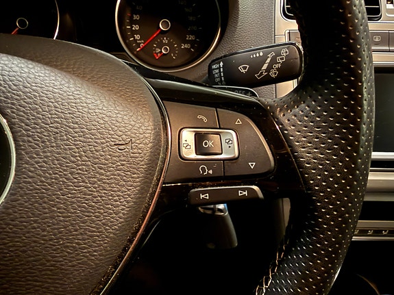Volkswagen Polo Cross 6 of 23