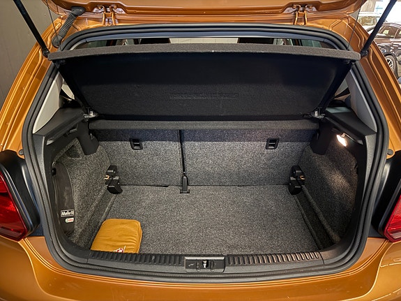 Volkswagen Polo Cross 22 of 23