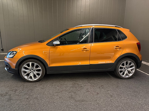 Volkswagen Polo Cross 2 of 23