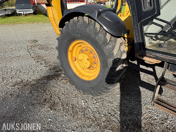Cat TH460B 12 of 30