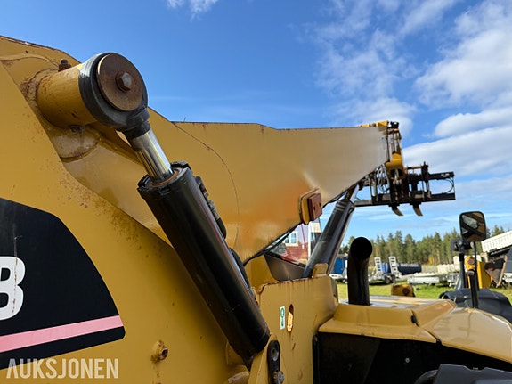 Cat TH460B 30 of 30