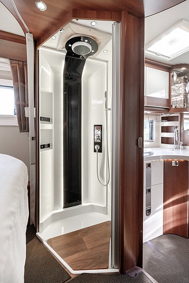 Carthago Chic E-Line I 51 QB - SATT NED 50.000KR 30 of 30