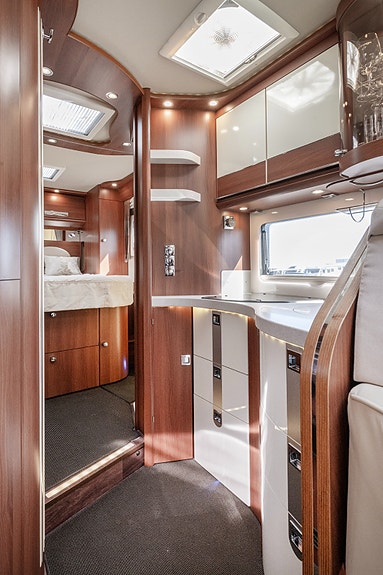 Carthago Chic E-Line I 51 QB - SATT NED 50.000KR 24 of 30