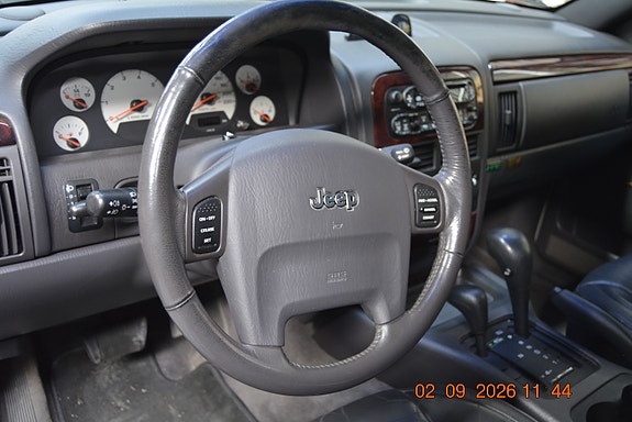 Jeep Grand Cherokee 6 of 30