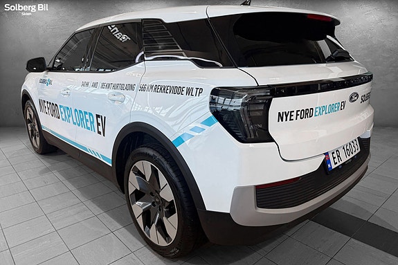 Ford Explorer 4 of 30