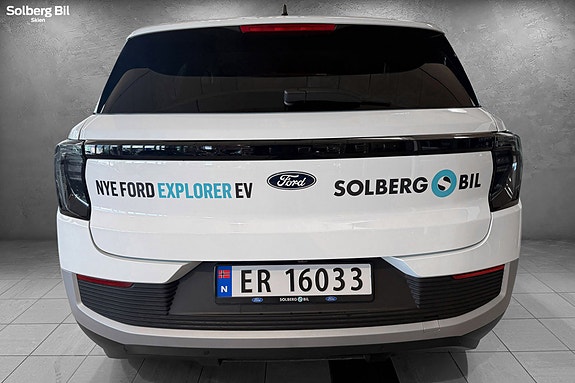 Ford Explorer 5 of 30