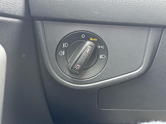 Volkswagen Polo 25 of 25