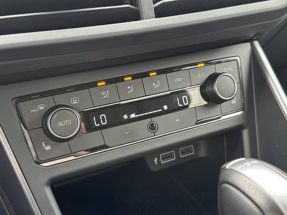 Volkswagen Polo 15 of 25