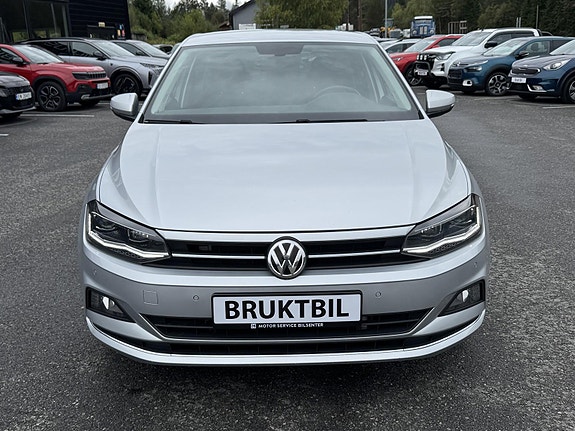 Volkswagen Polo 9 of 25