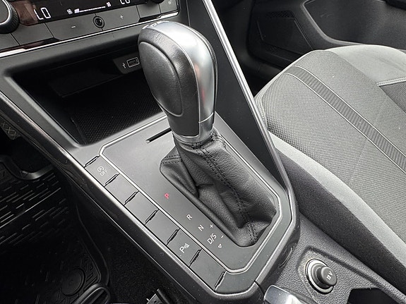 Volkswagen Polo 14 of 25