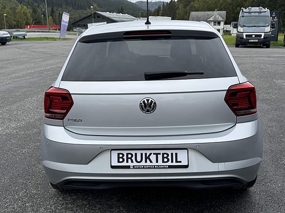 Volkswagen Polo 5 of 25