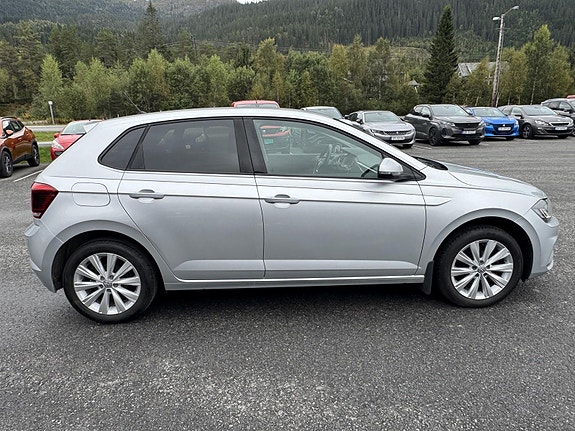 Volkswagen Polo 7 of 25