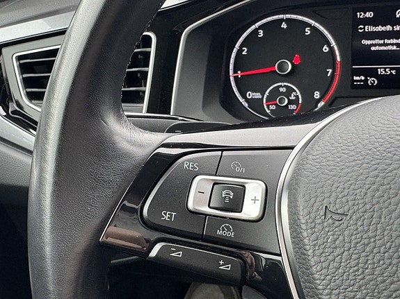 Volkswagen Polo 23 of 25