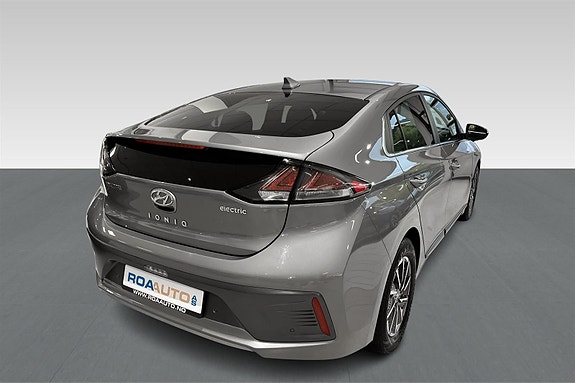 Hyundai IONIQ 6 of 30