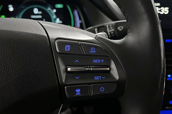 Hyundai IONIQ 19 of 30