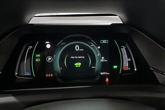 Hyundai IONIQ 18 of 30