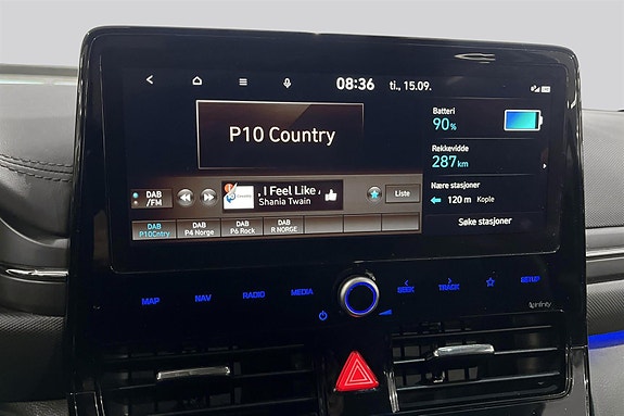 Hyundai IONIQ 23 of 30