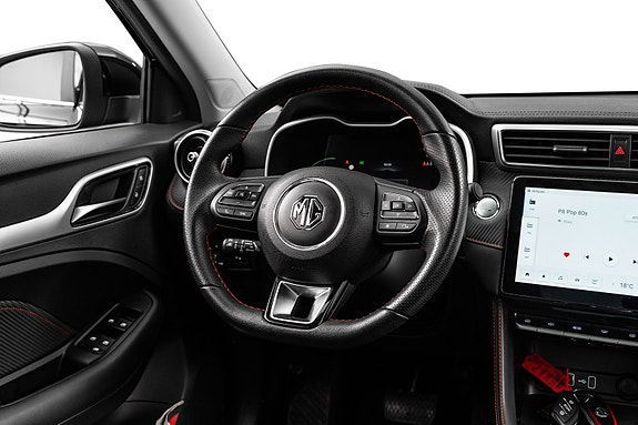 MG ZS EV 23 of 27