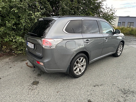 Mitsubishi Outlander 6 of 30