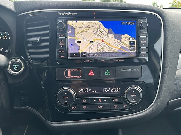 Mitsubishi Outlander 23 of 30