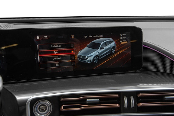 Mercedes-Benz EQC400 23 of 30