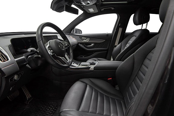 Mercedes-Benz EQC400 14 of 30