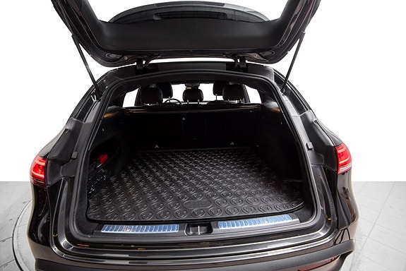 Mercedes-Benz EQC400 30 of 30