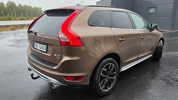 Volvo XC60 6 of 22