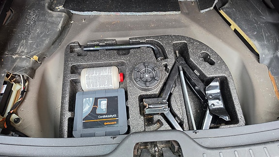 Volvo XC60 20 of 22