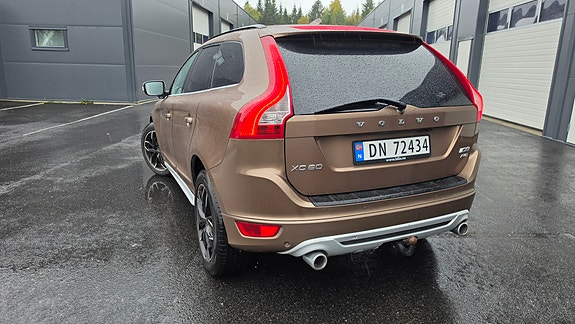 Volvo XC60 9 of 22