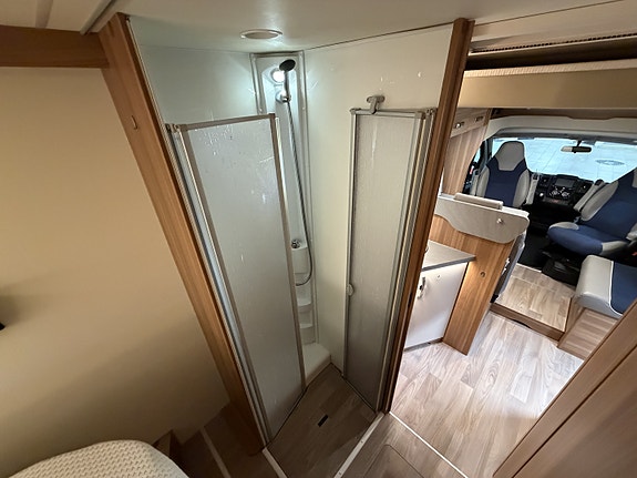 Weinsberg CaraSuite 700MX 17 of 23