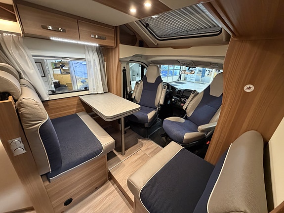 Weinsberg CaraSuite 700MX 6 of 23