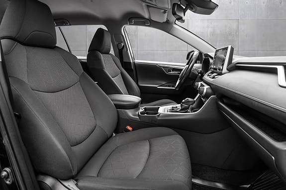 Toyota RAV4 23 of 24