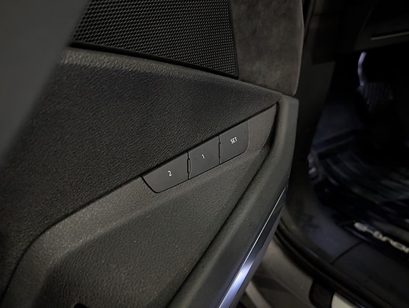 Audi e-tron 21 of 27