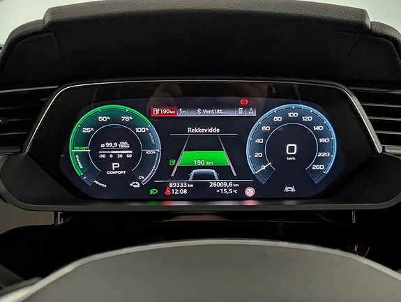 Audi e-tron 15 of 27