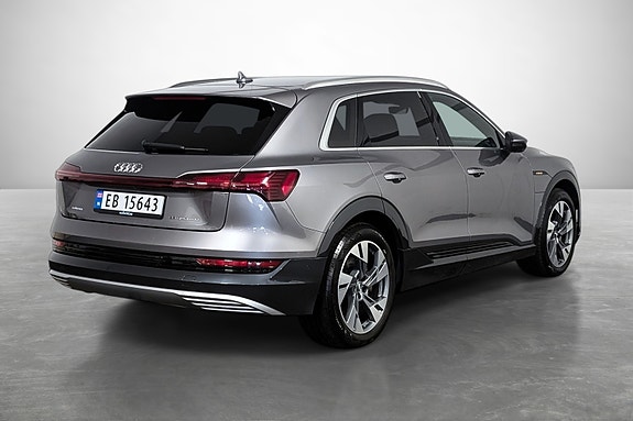 Audi e-tron 6 of 27