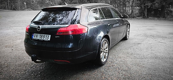 Opel Insignia 4 of 9