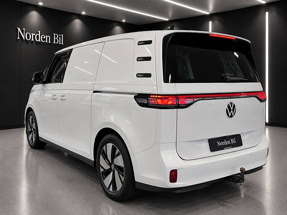 Volkswagen ID. Buzz 6 of 25