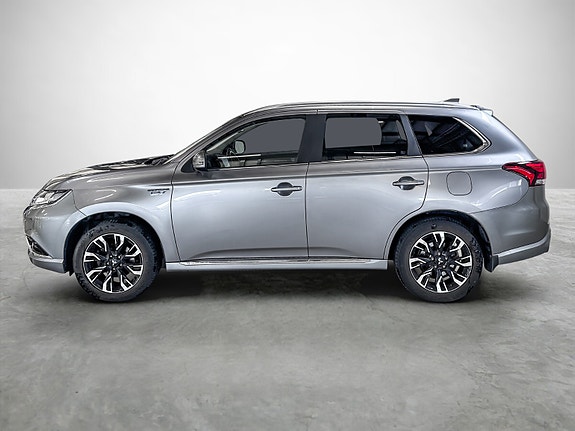 Mitsubishi Outlander 2 of 30