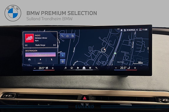 BMW iX 13 of 27