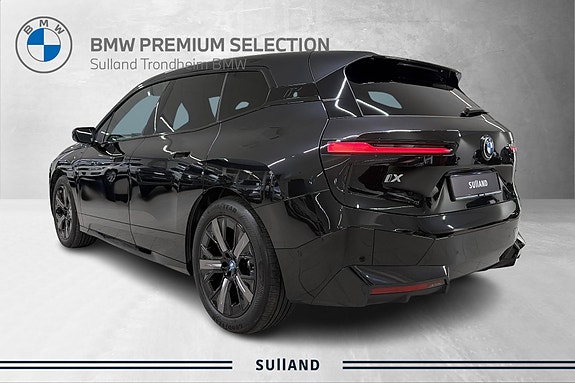 BMW iX 3 of 27