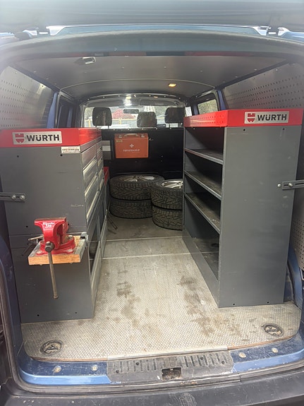 Volkswagen Transporter 4 of 10