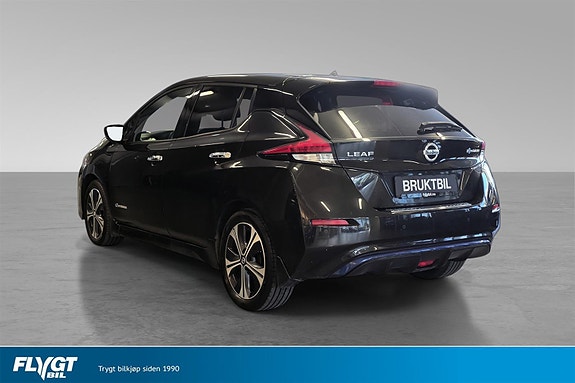 Nissan Leaf 4 of 25