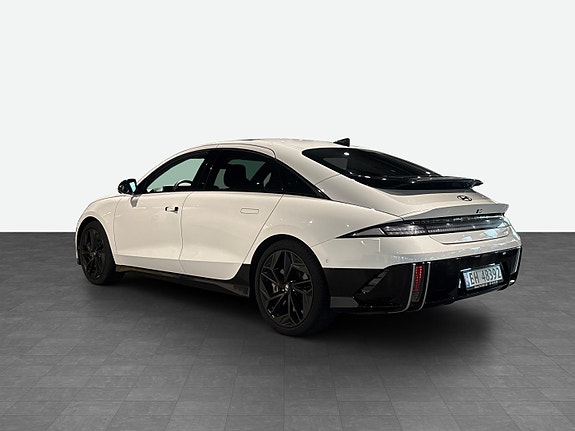 Hyundai Ioniq 6 7 of 30