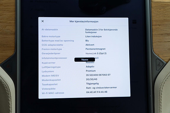 Tesla Model X 29 of 30