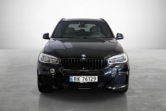 BMW X5 3 of 28