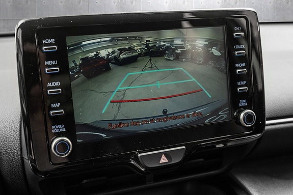 Toyota Yaris Cross 21 of 24