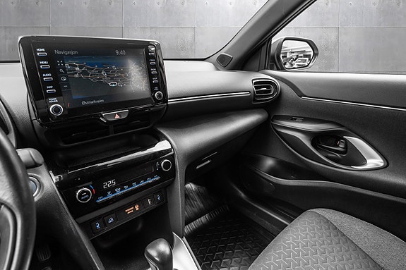 Toyota Yaris Cross 11 of 24