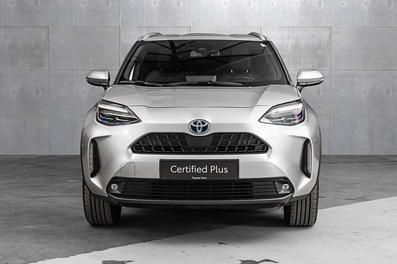 Toyota Yaris Cross 8 of 24
