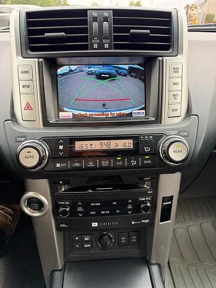 Toyota Land Cruiser 15 of 17